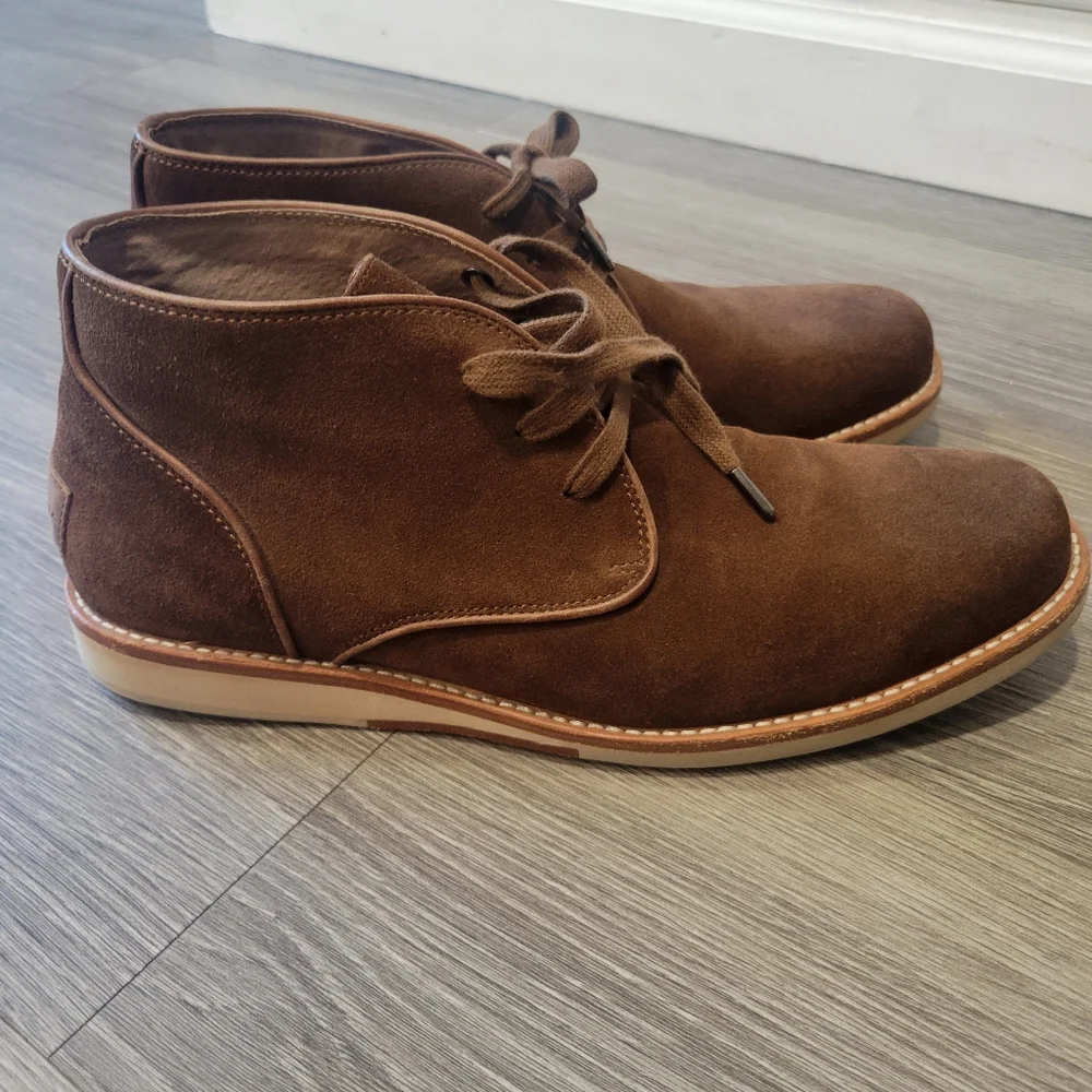 John Varvatos USA Men's Brooklyn Chukka Suede Boots Size 9.5